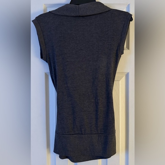 Bella D. Deep V Sweater Tee - Picture 6 of 6